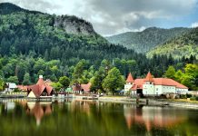 Baile Tusnad: Relaxare si tratamente naturale in statiunea balneo-climaterica