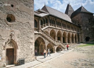 Hunedoara – Cetatea Hunedoara: O istorie fascinanta