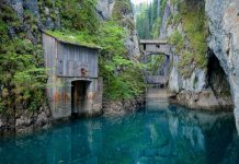 Lacul Scropoasa: Un colt de rai ascuns in inima Carpatilor