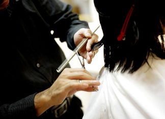 Tunsori par ondulat fata rotunda